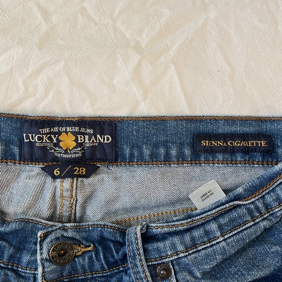 Lucky Brand Jeans Sienna Cigarette size 6/28 - Picture 3 of 8